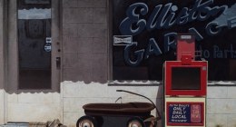 #278 Elliston Garage